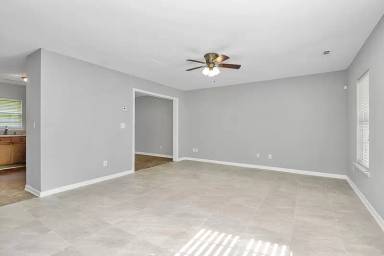 Main picture of 5750 Laborde Ave