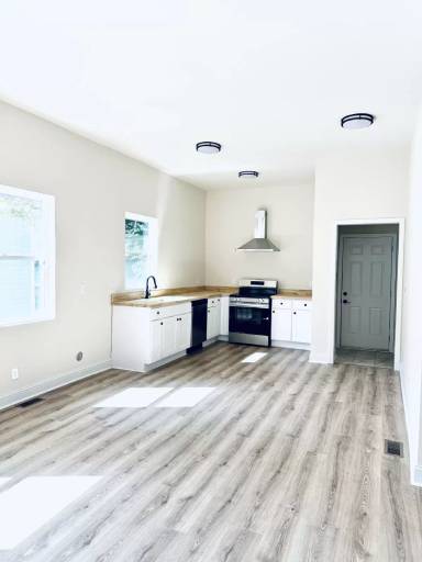 Main picture of 106 Ridgeway St