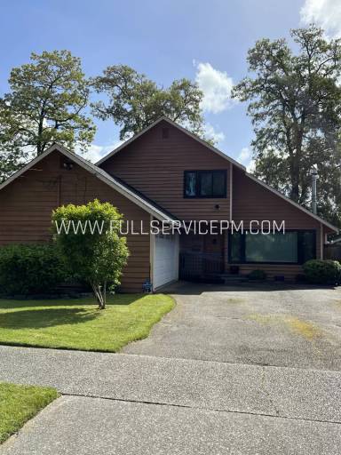 Main picture of 7710 28th Ave SW