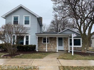 Main picture of 211 E Custer St