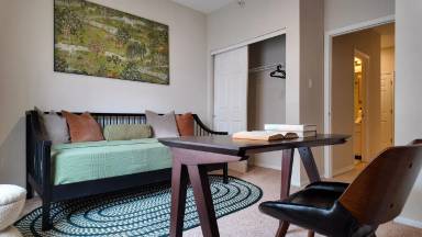 Main picture of 98 Waterside Dr