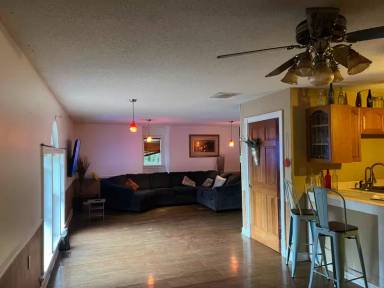 Main picture of 1419 Wesley Dr