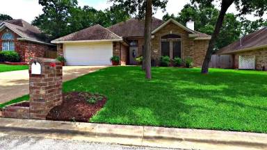 Main picture of 1804 White Stone Dr