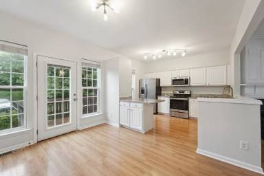 Main picture of 5428 Rebecca Lynn Ln