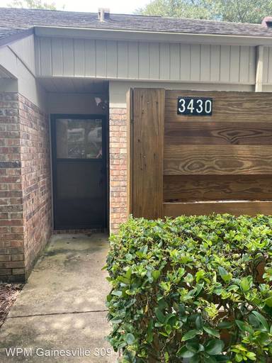 Main picture of 3430 NW 53rd Ter