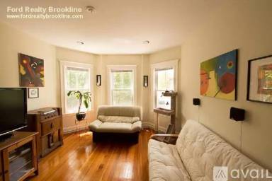 Main picture of 102 Franklin St