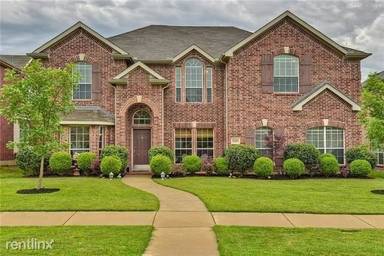 Main picture of 11401 Cedar Springs Dr