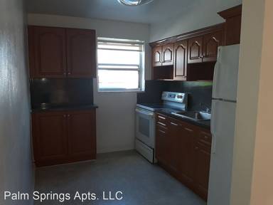 Main picture of 651 W 29th St