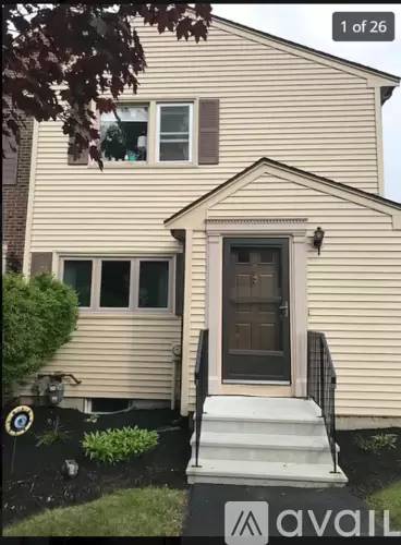 Main picture of 9 Beth Cir