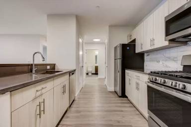 Main picture of 416 Highland Ave