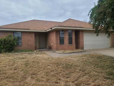 Main picture of 2107 Beretta Dr