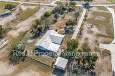 Main picture of 406 Sea Willow Dr