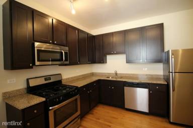 Main picture of 3767 N Pulaski Rd