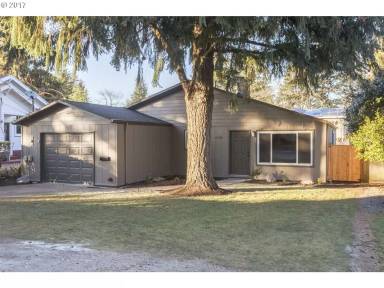 Main picture of 4735 NE Alberta Ct