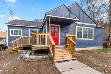 Main picture of 2327 Garden Ave