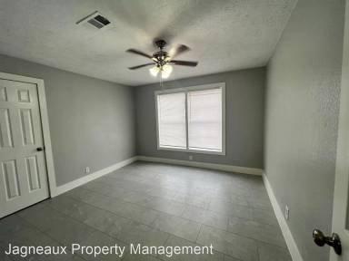 Main picture of 1302 Arkansas St