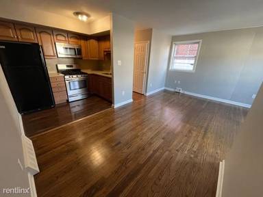 Main picture of 588 Livezey St