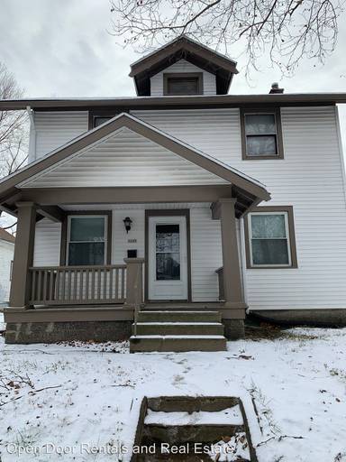 Main picture of 2037 Eby Ave