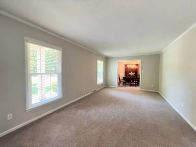 Main picture of 928 Brentwood Dr