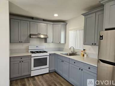 Main picture of 7051 University Ave