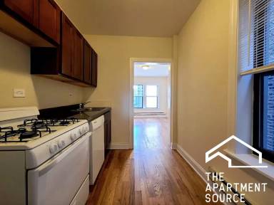 Main picture of 2840 N Orchard St