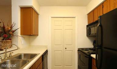 Main picture of Biltmore Park Apartments