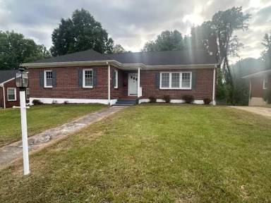 Main picture of 223 Arnett Blvd