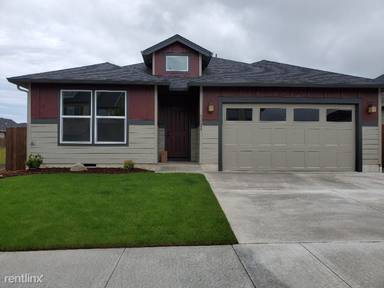Main picture of 10517 NE 104th St