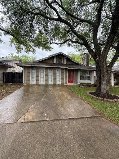 Main picture of 3932 Chimney Springs Dr