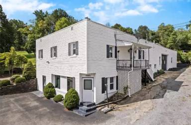 Main picture of 1080 Saxonburg Blvd