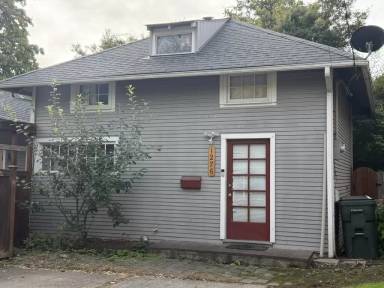 Main picture of 1256 E 20th Ave