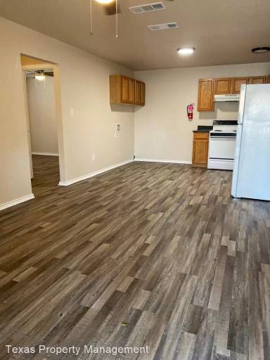 Main picture of 404 S Anglin St