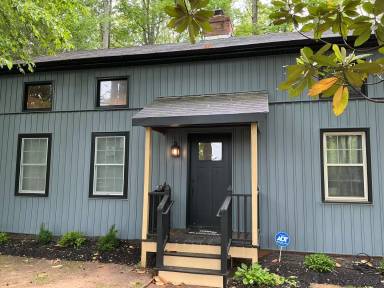 Main picture of 360 Wood Landing Rd