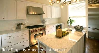 Main picture of 1761 Beacon St