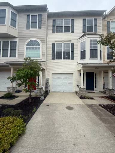 Main picture of 5729 Goldfinch Ct