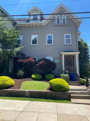 Main picture of 6202 Walnut St