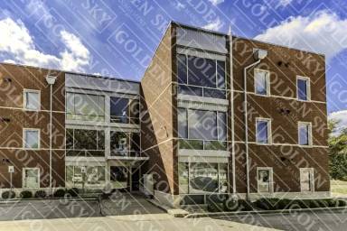 Main picture of 1700 N Rosewood Ave
