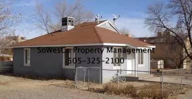 Main picture of 2408 1/2 Hutton Ave