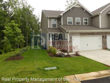 Main picture of 10 Finley Ridge Way