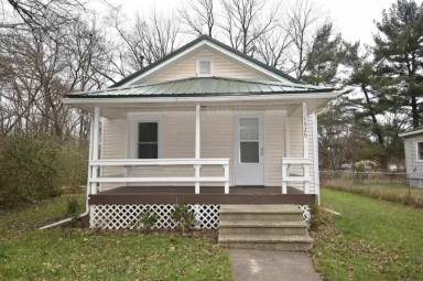 Main picture of 1529 Flake St