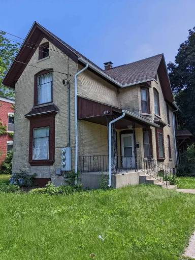 Main picture of 328 S Prospect St