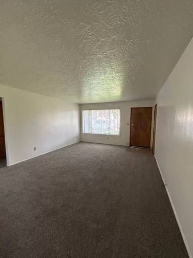 Main picture of 910 Elizabeth St