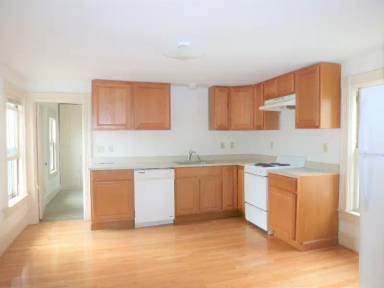 Main picture of 111 N Winooski Ave