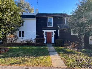 Main picture of 1212 Sycamore Mills Rd