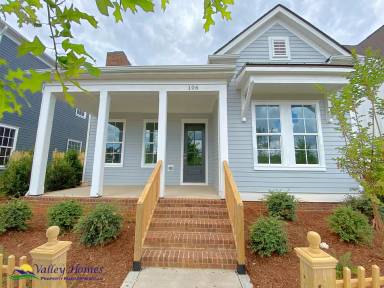 Main picture of 106 Bur Oak Dr