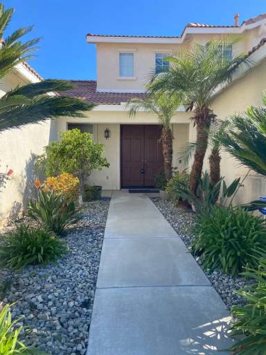 Main picture of 7669 Vista Rio