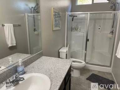 Main picture of 6110 Scarlet Leaf St
