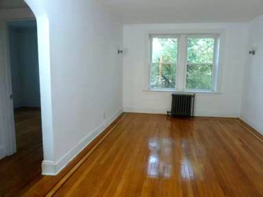 Main picture of 311 Queen - 22