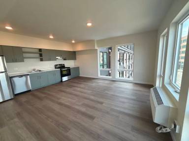 Main picture of 401 Union Ave SE