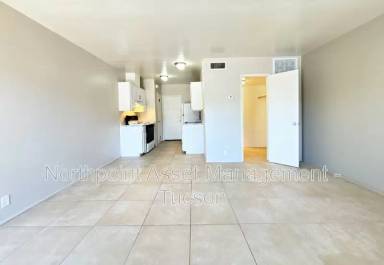 Main picture of 1508 N Craycroft Rd